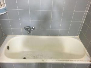 בעיות בלאי מואץ באמבטיה
